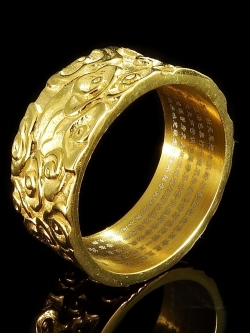 แหวนมงคลสลักบทสวดเจ้าแม่กวนอิม จากฮ่องกง ขนาดแหวน #54 ,#57