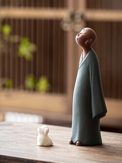 ตุ๊กตาดินเผานักบวชนิกายเซน รูปแบบสวยงามสไตล์จีน /ชุด 4 ชิ้น