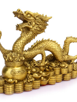 #ปีมะโรง รูปหล่อทองเหลือสัตว์มงคล,แก้ปีชง ตามปีนักษัตร