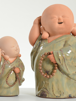 ตุ๊กตาเซรามิกพระสงฆ์นิกายเซน สำหรับแต่งบ้าน