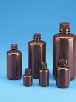 ขวดเก็บตัวอย่างน้ำ สีชา พลาสติก ปากแคบ HDPE