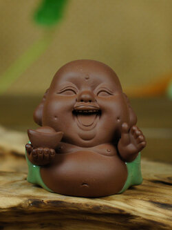 ตุ๊กตาดินเผาพระสังกัจจายน์ อรหันต์แห่งความอุดมสมบูรณ์ /ราคาต่อ 1 ชิ้น