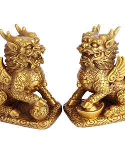 กิเรนทองเหลืองคู่ เสริมดวงการงานการเงินป้องกันสิ่งชั่วร้าย