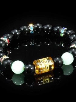 เครื่องประดับสำหรับคนเกิดวันจันทร์ สร้อยข้อมือหินอาเกตสีดำ Black Agate