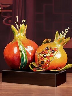 ผลทับทิมมงคล เครื่องประดับปรับฮวงจุ้ย ค้าขายดีมีกำไร เสริมความมั่งคั่งร่ำรวย