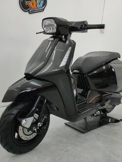 😎 ใหม่ไปมั้ยเนี่ย⁉️ รถ4เดือน ผลิต2024แท้ๆ LAMBRETTA X300 ABS สภาพป้ายแดง ที่สำคัญวิ่ง 200 โล 🤗