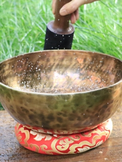 Tibetan Singing Bowl ขันทิเบต(ทองเหลือง) สำหรับรักษาโรคด้วยคลื่นเสียง