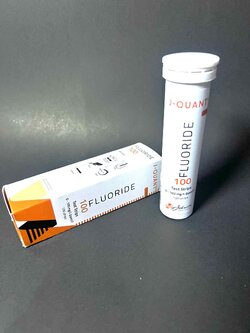 กระดาษทดสอบฟลูออไรด์ Fluoride test strip 0-100 ppm (100 strips/pk)