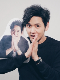 TOR SAKSIT : หมอนรักโต๋ แบบ A