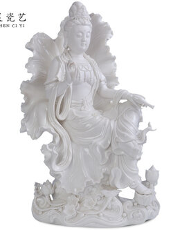 พระโพธิสัตว์กวนอิมประทับบนดอกบัวเซรามิกสีขาวคุณภาพสูง บูชาเพื่อเสริมศิริมงคล ขนาด 20 นิ้ว