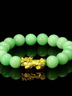 ข้อมือปี่เซี๊ยะเรียกทรัพย์ หินมงคลสีเขียวอ่อน ขนาดหิน 10 มิล