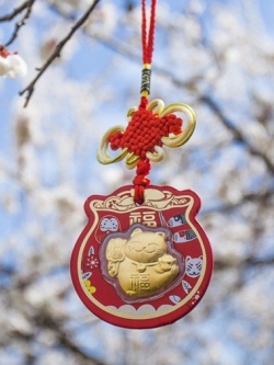 เครื่องรางแมวกวักนำโชค เครื่องรางญี่ปุ่น ทองคำแท้ 99.99% หนัก 0.23 กรัม