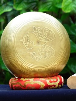 Tibetan Singing Bowl ขันทิเบต(ทองเหลือง) งานทำมือโดยช่างฝีมือชาวเนปาล (14.5 cm.)