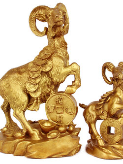 #ปีมะแม รูปหล่อทองเหลือสัตว์มงคล,แก้ปีชง ตามปีนักษัตร