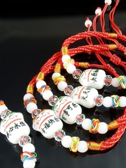 ข้อมือแมวกวัก Lucky Cat เครื่องรางนำโชคจากญี่ปุ่น