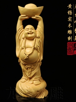 งานประติมากรรมรูปแบบพุทธลัทธิเต๋า แกะจากไม้เนื้ออ่อนในมณฑลหูเป่ย์ ประเทศจีน