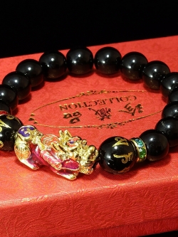 สร้อยข้อมือปี่เซี๊ยะเรียกทรัพย์ ลูกปัดหินธรรมชาติ Black Agate ขนาด 10 มล.