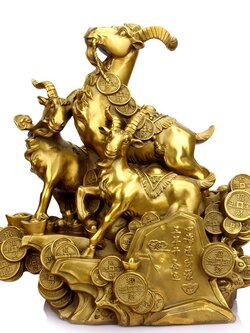 #ปีมะแม รูปหล่อทองเหลือสัตว์มงคล,แก้ปีชง ตามปีนักษัตร