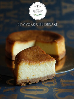นิวยอร์กชีสเค้ก (ขนาด 1/2 ปอนด์) / NEW YORK CHEESECAKE (1/2 Pound / 4.5'' x 4.5")