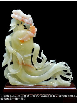 โสมหยกมงคลแกะจากหยกธรรมชาติแท้ โดยช่างฝีมือชาวจีน