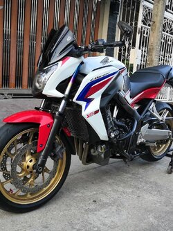 CB650F Tri-colour เครื่องอย่างเป๊ะ ห้องเครื่องแห้งๆใสๆรถบ้านแท้ๆสภาพแต่งสวยจัดหนัก