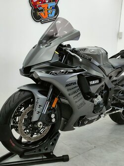 ‼️ YAMAHA YZF-R1 จดปี 2017 ทรงดีลายโดนๆ 😎