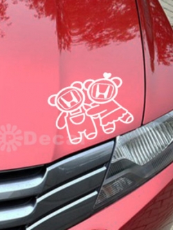 ***ชิ้นสุดท้าย***car-084 honda Bear Fall in Love Car Sticker/ สติ๊กเกอร์ติดรถ 15x14 cm (สีขาว)