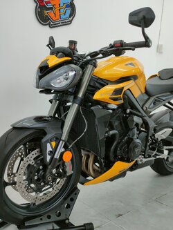 ใหม่ชนโชว์รูม 💥 New TRIUMPH STREET TRIPLE 765 RS ✨รถ10เดือน+ไมล์ 8 ร้อยโล✨ ปลายปี 2023 โฉมล่าสุด‼️
