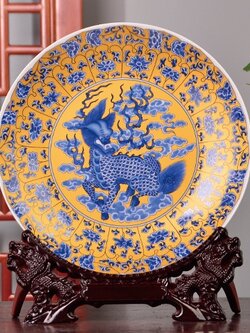 จานเซรามิกมงคลลายกิเลน สัตว์มงคลเสริมโชคลาภ สำหรับตั้งโชว์ ปรับฮวงจุ้ยบ้าน โต๊ะทำงาน/ขนาด 25 cm.