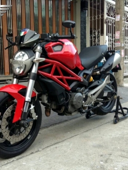 "รถก็โคตรแรง โปรก็ต้องแรง"DUCATI Monster795 เครื่องยนต์ 2 สูบคลาส 800 cc.