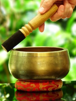 Tibetan Singing Bowl ขันทิเบต(ทองเหลือง) งานทำมือโดยช่างฝีมือชาวเนปาล (14 cm.)