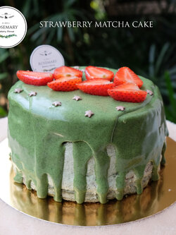 🍓 เค้กสตรอว์เบอร์รี่ชาเขียว 🍓 (3 ปอนด์) Strawberry Matcha Cake (3 Pound / 8" x 8") 3 ชั้น