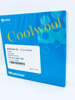 กระดาษกรองเบอร์ 42 Ashless -pore size 2.5µm-whatman