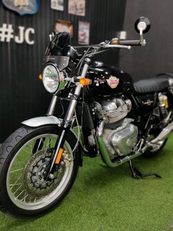 😎 มาแว้วโมเดิร์นคลาสสิกยอดนิยม "Royal Enfield" Interceptor 650 INT จดทะเบียนปี2020....สวยจริงไรจริงคันนี้⁉️