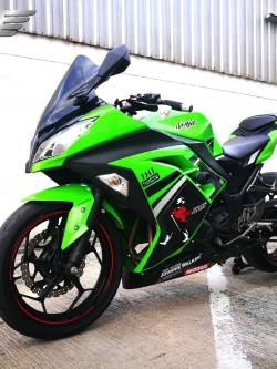 รถสวยใสแบบนี่นานๆทีเข้ามาไมล์วิ่ง 6,xxx โล