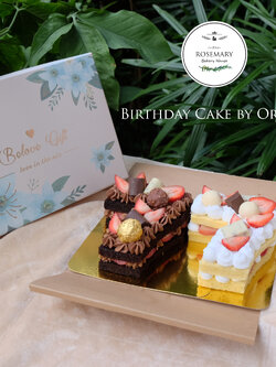 :: เค้กวันเกิดตัวเลขตามออเดอร์ (2 ปอนด์ /2 ชั้น) :: Chocolate Cake and Strawberry Shortcake