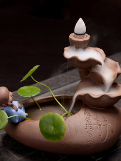 เตากำยานเณรน้อยเส้าหลิน ตุ๊กตาดินเผาประดับบ้าน นำเข้าจากมณฑลกวางตุ้งประเทศจีน