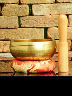 ขันทิเบต(ทองเหลือง) Tibetan Singing Bowl งานทำมือโดยช่างฝีมือชาวเนปาล (9.5 cm.)