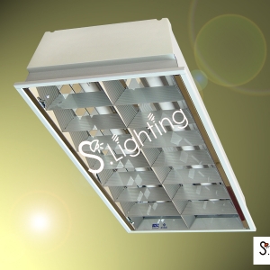 โคมตะแกรงอลูมิเนียมฝังฝ้าทีบาร์