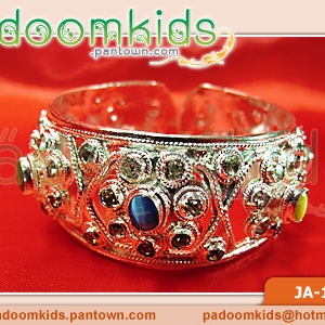 กำไลเป่าแล่ง